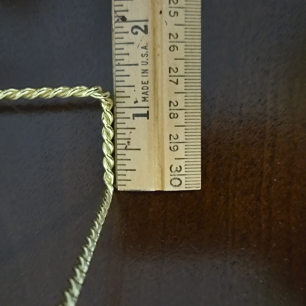 Gold Twisted Wire Display Stand - Picture 7 of 7
